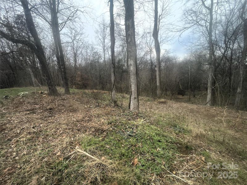 Natural landscape and outdoor views near in Cleveland (Image 37). Natural landscape and outdoor views near in Cleveland (Image 37).