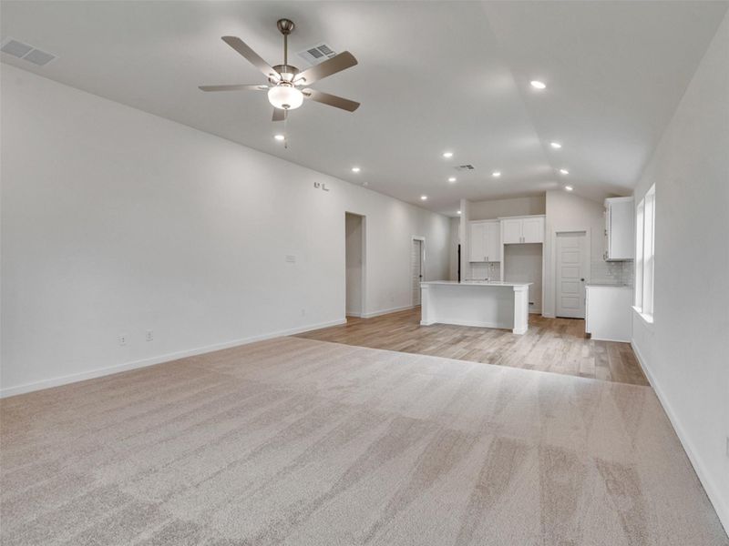 Spacious, unfurnished interior of a new home in Ashland, Angleton (Image 21). Spacious, unfurnished interior of a new home in Ashland, Angleton (Image 21).