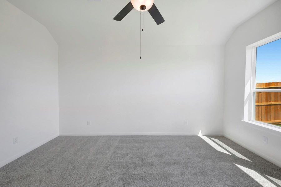 Spacious, unfurnished interior of a new home in Jordan Ranch - Terrace Collection, Fulshear (Image 18).