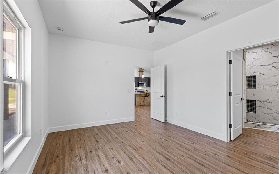 Spacious, unfurnished interior of a new home in , Live Oak (Image 23). Spacious, unfurnished interior of a new home in , Live Oak (Image 23).