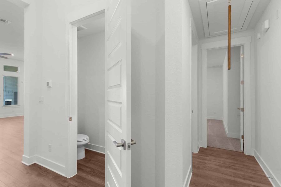 Spacious, unfurnished interior of a new home in Broken Oak, Georgetown (Image 19).