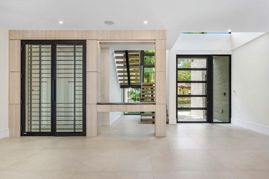 Image 72 of a home in .