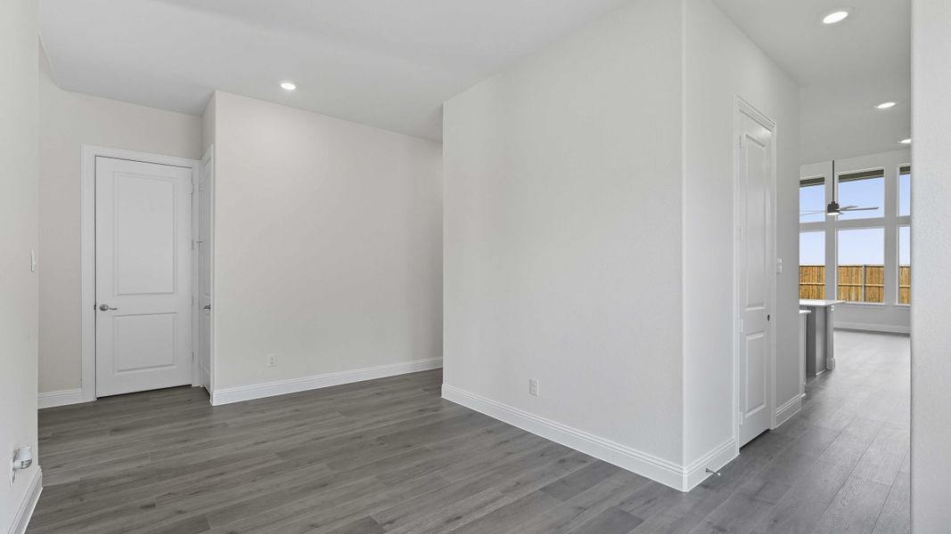 Spacious, unfurnished interior of a new home in Clearview Ranch, Royse City (Image 21). Spacious, unfurnished interior of a new home in Clearview Ranch, Royse City (Image 21).