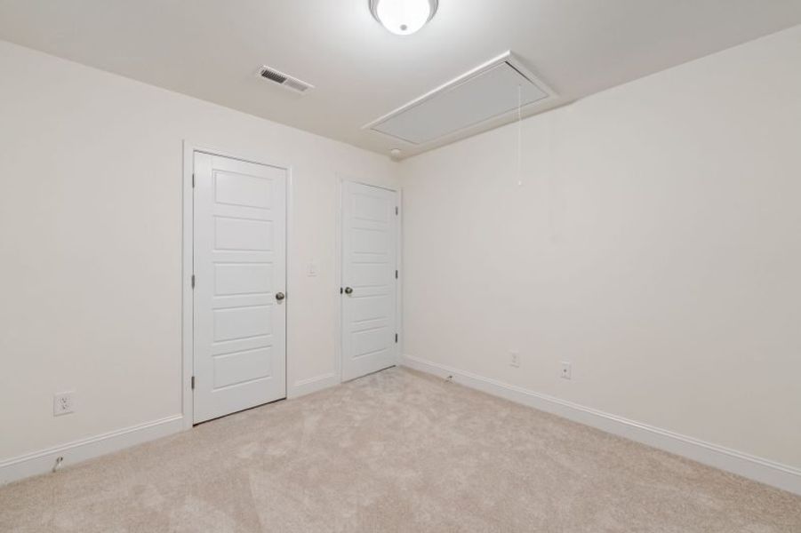 Spacious, unfurnished interior of a new home in Miller's Reserve, Greensboro (Image 38). Spacious, unfurnished interior of a new home in Miller's Reserve, Greensboro (Image 38).