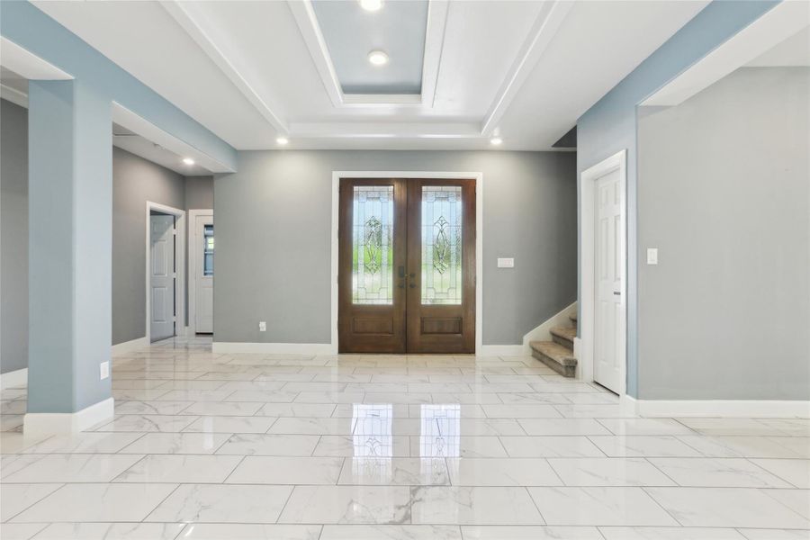 Spacious, unfurnished interior of a new home in , Cedar Creek (Image 18).