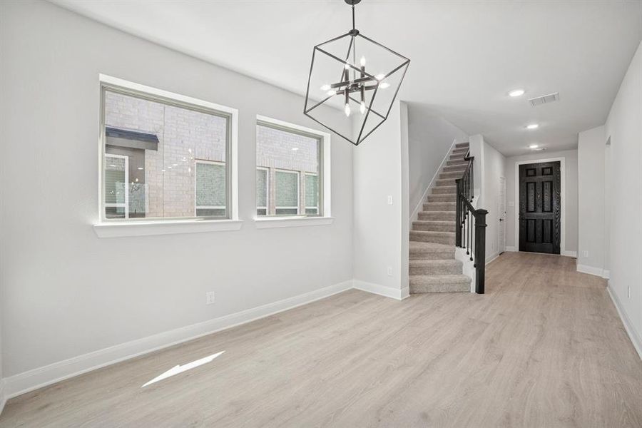 Spacious, unfurnished interior of a new home in Creekshaw – Gardens, Royse City (Image 25).