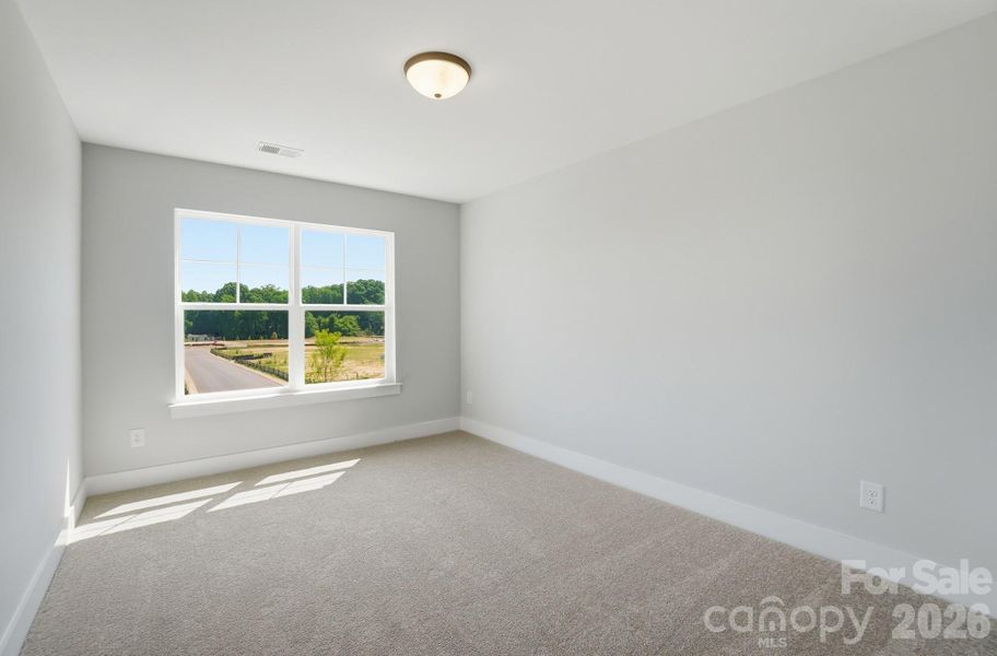Spacious, unfurnished interior of a new home in Blythe Mill Townhomes, Waxhaw (Image 34).