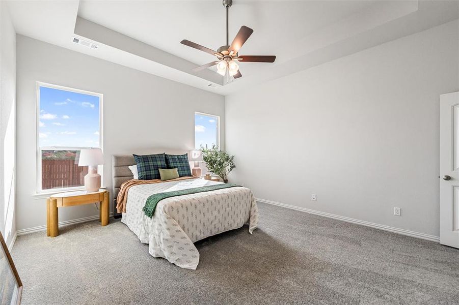 Furnished interior view inside a new home in Waterford Park, Weatherford (Image 11).