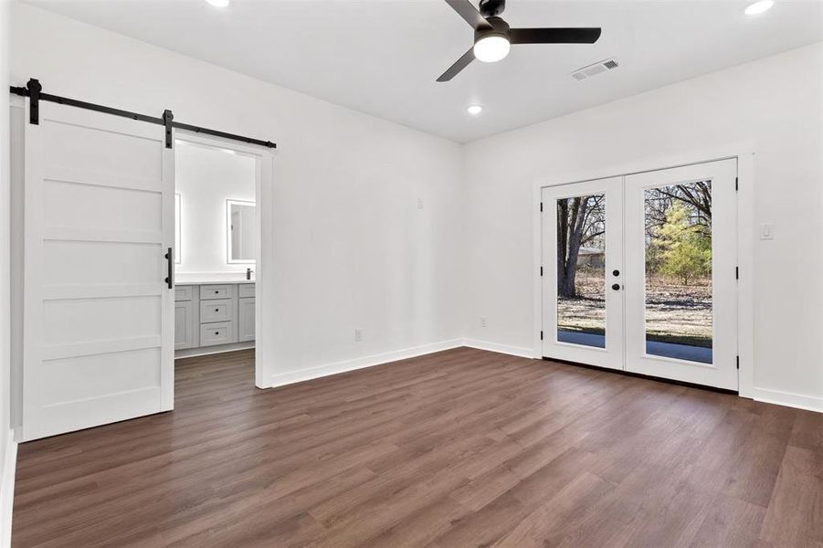 Spacious, unfurnished interior of a new home in , Payne Springs (Image 38). Spacious, unfurnished interior of a new home in , Payne Springs (Image 38).
