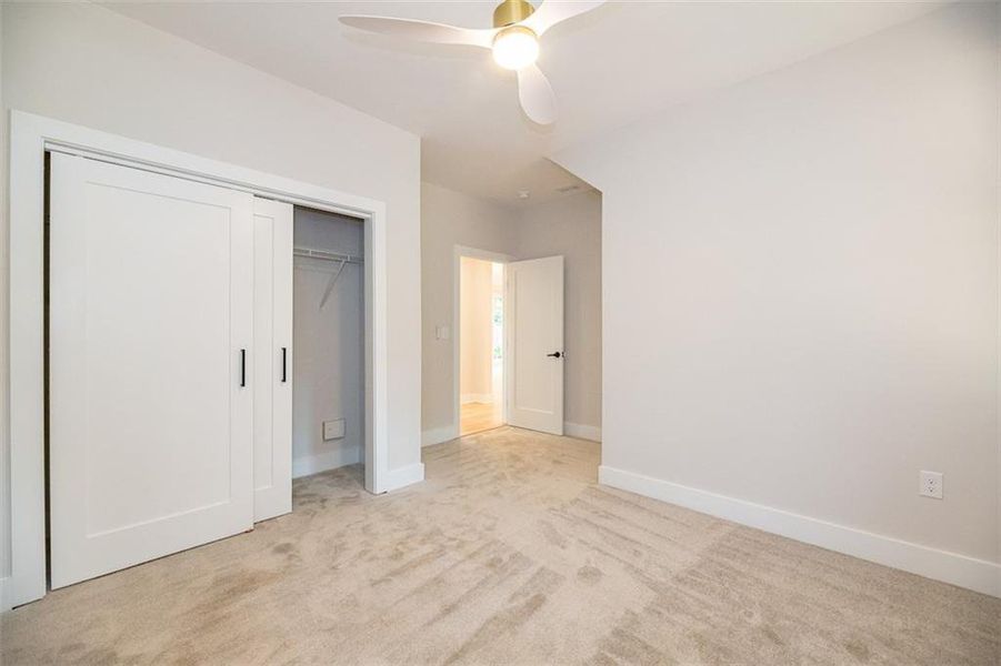 Spacious, unfurnished interior of a new home in , Atlanta (Image 28). Spacious, unfurnished interior of a new home in , Atlanta (Image 28).