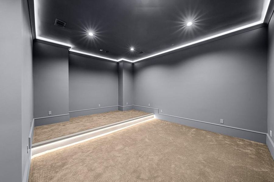 Spacious, unfurnished interior of a new home in , Milton (Image 99).