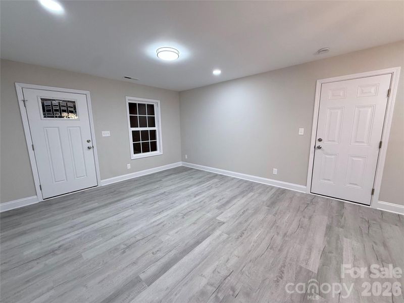 Spacious, unfurnished interior of a new home in , Mooresville (Image 17).
