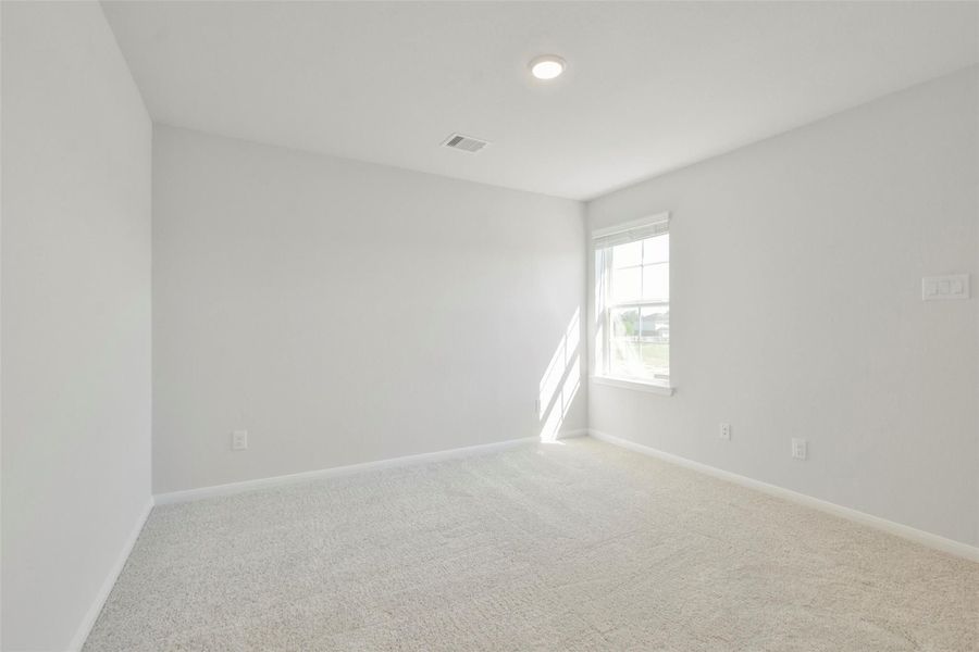 Spacious, unfurnished interior of a new home in The Villages at WestPointe, Dayton (Image 69).