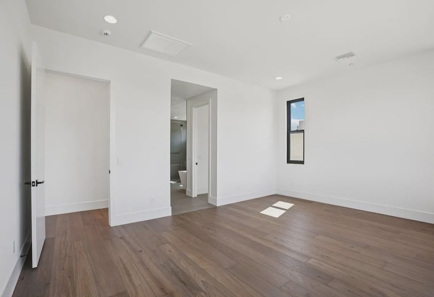 Primary Bedroom - 7 of 17