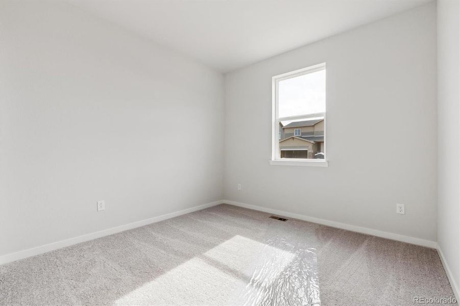 Spacious, unfurnished interior of a new home in Sweetgrass, Dacono (Image 18).