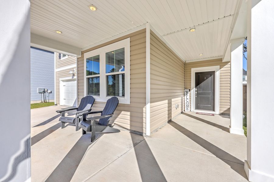 Community amenities in Limehouse Village: Arbor Series, Summerville (Image 33). Community amenities in Limehouse Village: Arbor Series, Summerville (Image 33).