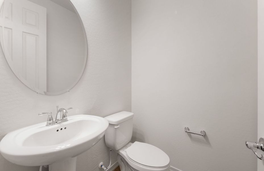 Furnished interior view inside a new home in Allen Ranches, Litchfield Park (Image 5).