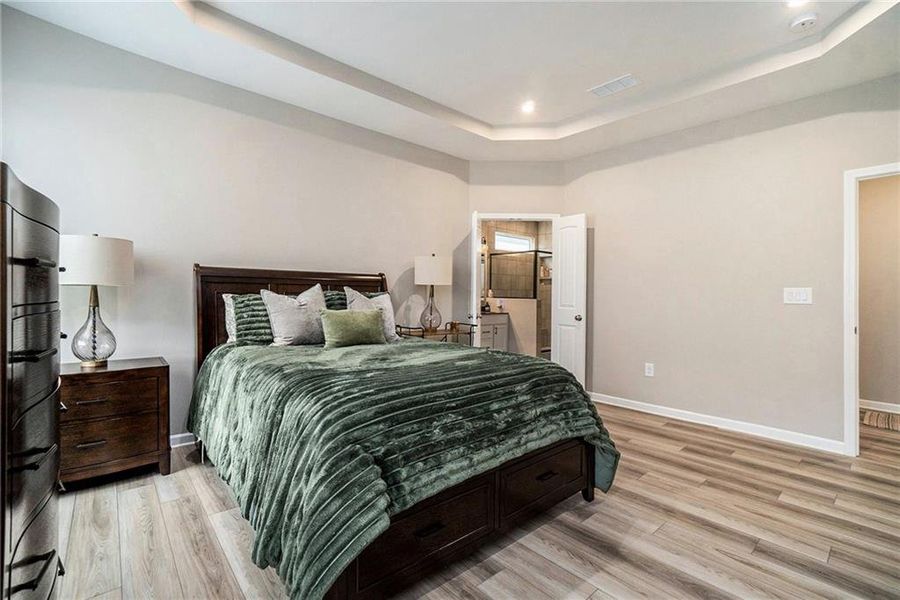 Furnished interior view inside a new home in , Dallas (Image 27).