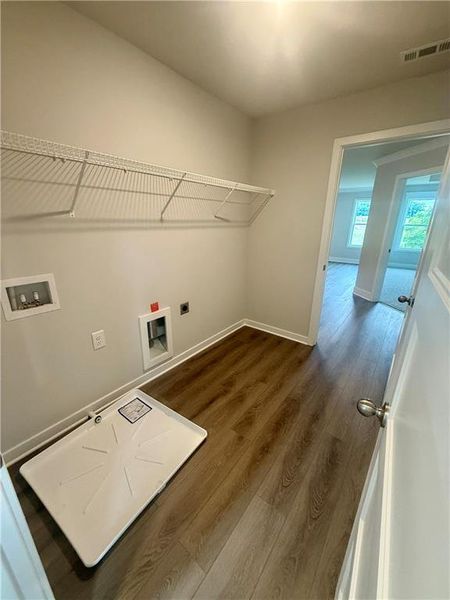 Spacious, unfurnished interior of a new home in Fowler Farms, Auburn (Image 29).