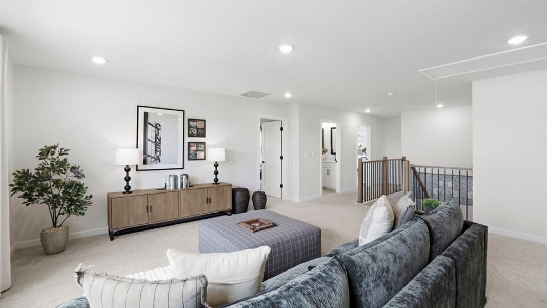Furnished interior view inside a new home in Harrison Valley, Simpsonville (Image 18).