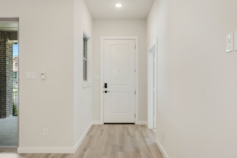 Spacious, unfurnished interior of a new home in Woodbridge Villas, Wylie (Image 21).