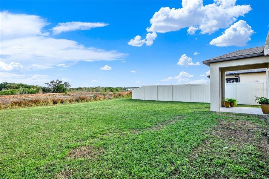 Exterior details and patio area of a home in Mirada, San Antonio (Image 4).