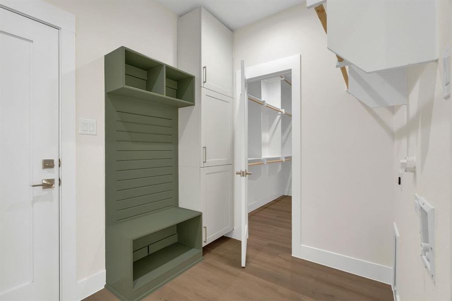 Furnished interior view inside a new home in , Grand Prairie (Image 14).