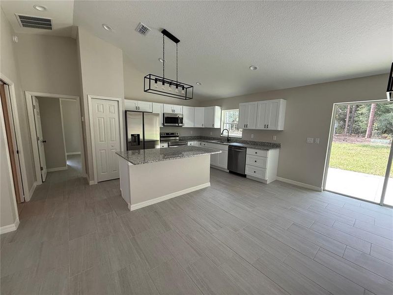 Image 18 of a home in . Image 18 of a home in .