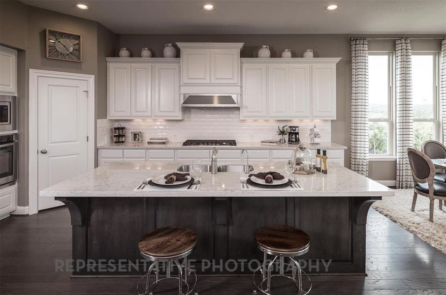 Furnished interior view inside a new home in Star Trail: 65ft. lots, Prosper (Image 17). Furnished interior view inside a new home in Star Trail: 65ft. lots, Prosper (Image 17).