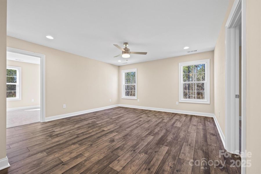 Spacious, unfurnished interior of a new home in , Rock Hill (Image 23).