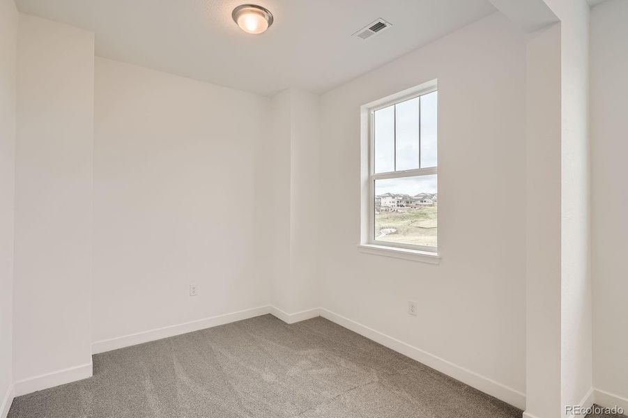 Spacious, unfurnished interior of a new home in Sunset Village: The Grand Collection, Erie (Image 14). Spacious, unfurnished interior of a new home in Sunset Village: The Grand Collection, Erie (Image 14).