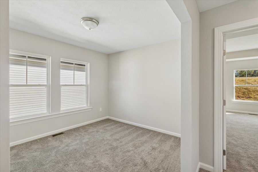 Spacious, unfurnished interior of a new home in Windsor, North Augusta (Image 23).