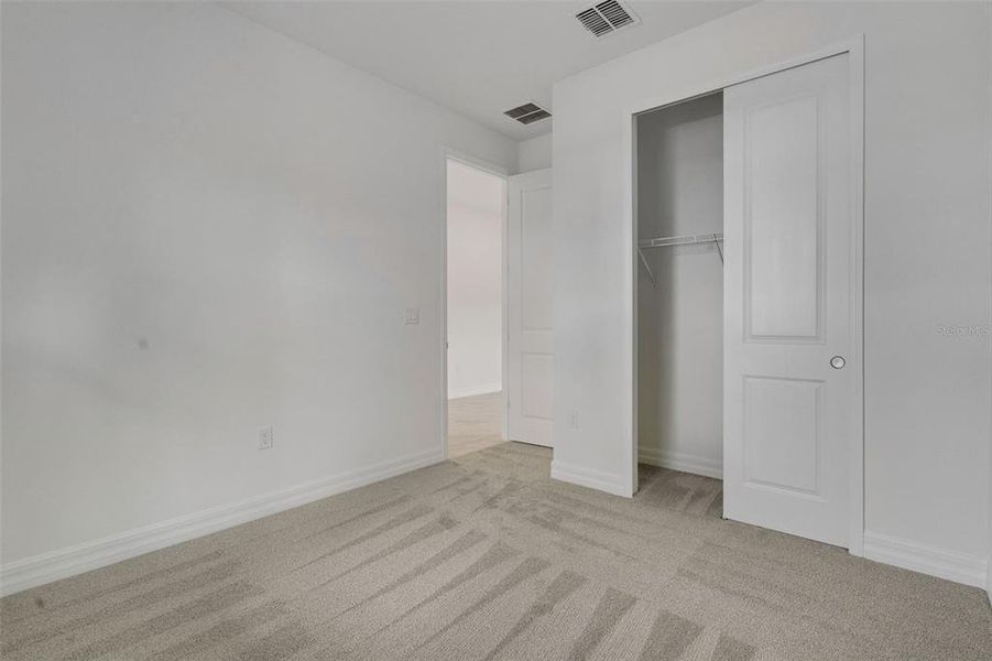 Spacious, unfurnished interior of a new home in Turnleaf, Punta Gorda (Image 17). Spacious, unfurnished interior of a new home in Turnleaf, Punta Gorda (Image 17).