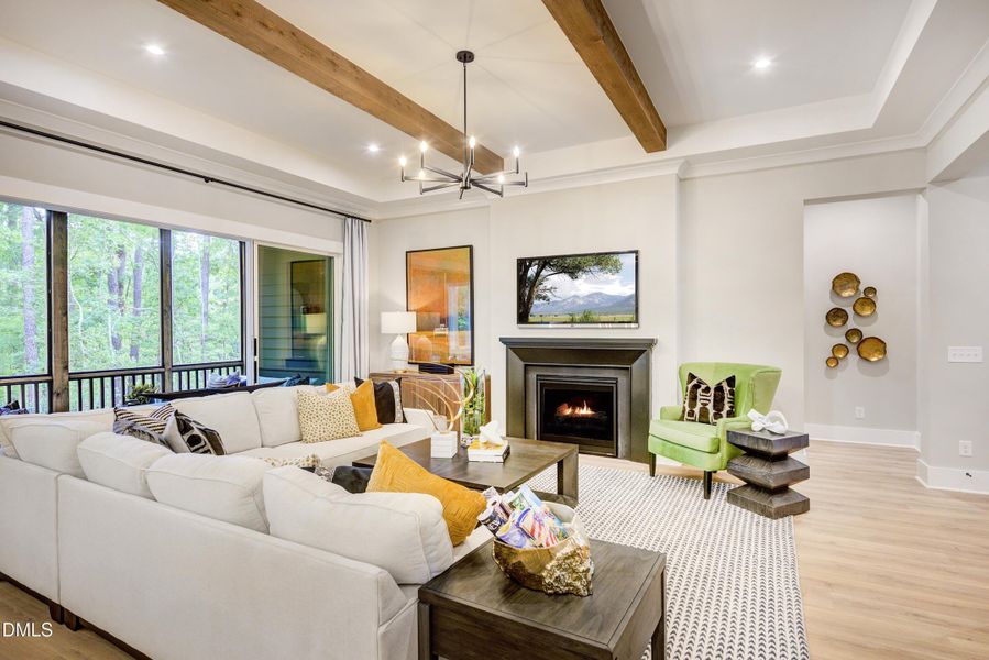 CRBT-0099-00_Ballentine E_Family Room 3