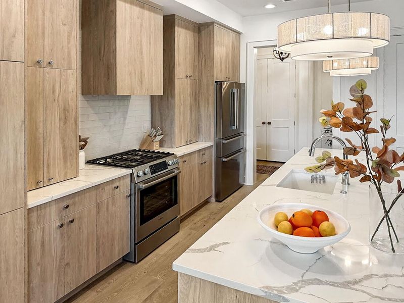 Furnished interior view inside a new home in , Charleston (Image 43).