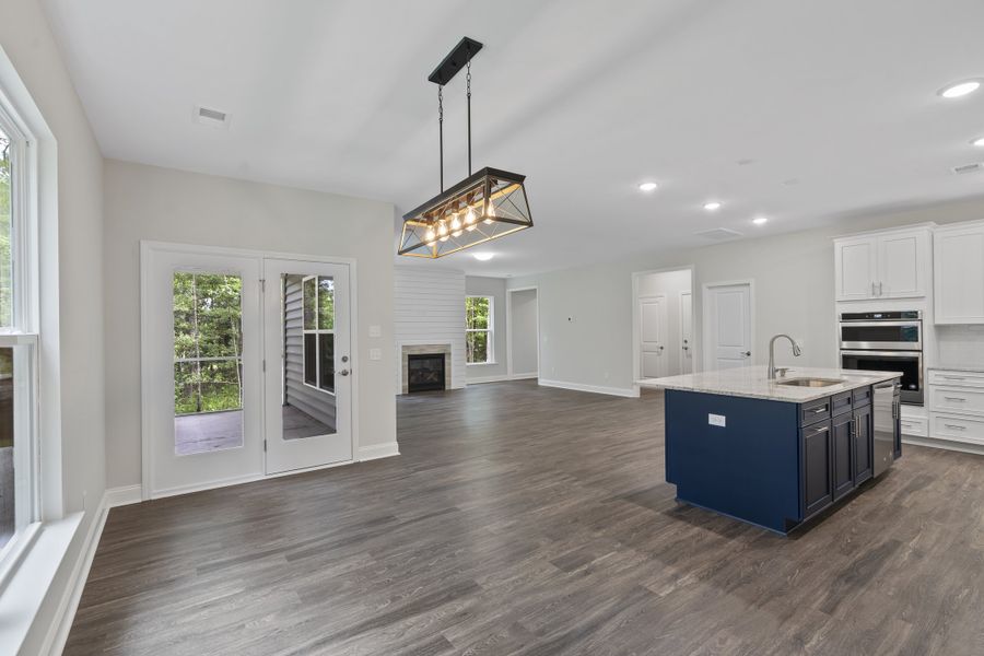 Representative unfurnished interior of a home built from the Brewster by Center Park Homes in Central Estates, Summerville (Image 18).