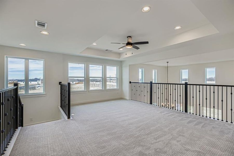 Spacious, unfurnished interior of a new home in Ten Mile Creek 55s, Celina (Image 24).