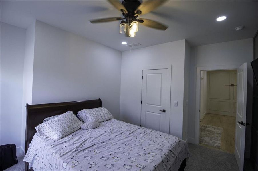 Furnished interior view inside a new home in , Loganville (Image 44).