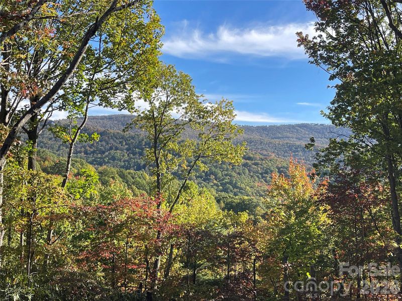 Natural landscape and outdoor views near in Beech Mountain (Image 21). Natural landscape and outdoor views near in Beech Mountain (Image 21).