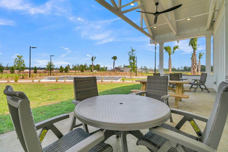 Image 51 of a home in Hewing Farms.