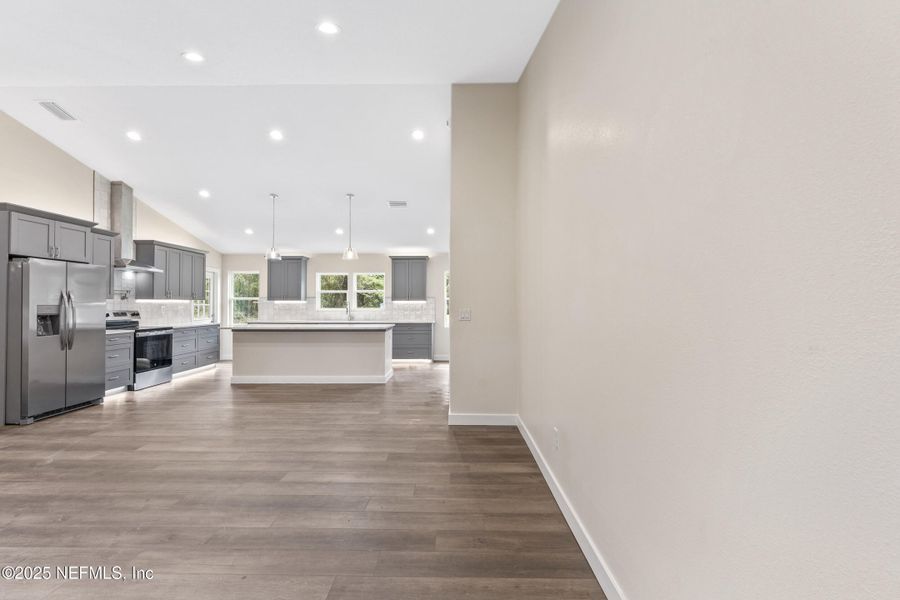 Spacious, unfurnished interior of a new home in , Georgetown (Image 25).