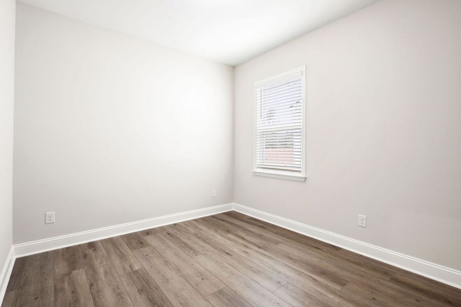 Spacious, unfurnished interior of a new home in Salem Bay, Beaufort (Image 37).