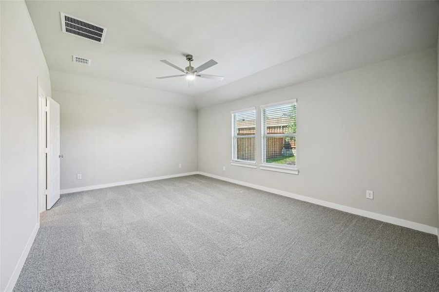 Spacious, unfurnished interior of a new home in Ventana, Fort Worth (Image 30). Spacious, unfurnished interior of a new home in Ventana, Fort Worth (Image 30).