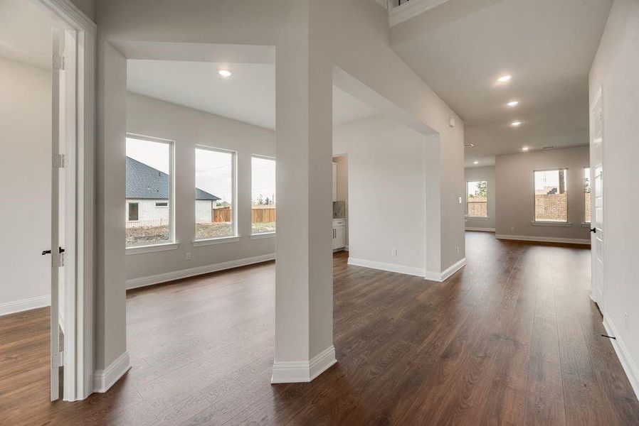 Spacious, unfurnished interior of a new home in Villages of Creekwood, Frisco (Image 17). Spacious, unfurnished interior of a new home in Villages of Creekwood, Frisco (Image 17).