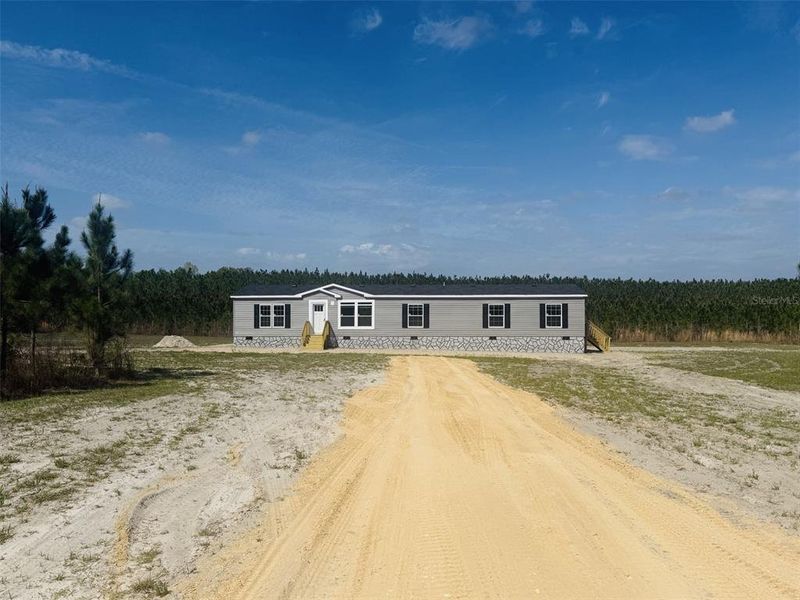 Image 15 of a home in .