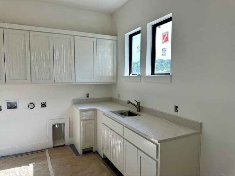 Furnished interior view inside a new home in Las Brisas Estates, Lakeway (Image 8). Furnished interior view inside a new home in Las Brisas Estates, Lakeway (Image 8).