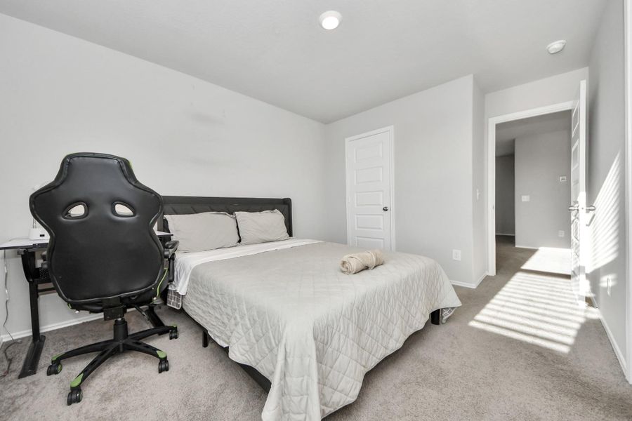 Furnished interior view inside a new home in , Waller (Image 15).