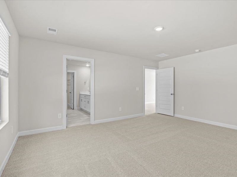 Spacious, unfurnished interior of a new home in The Farm at Wells Creek - Signature Collection, Gray Court (Image 17).