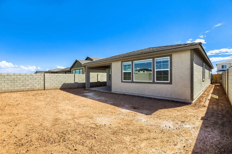 San Tan Valley, AZ New Home.  - Slide 33