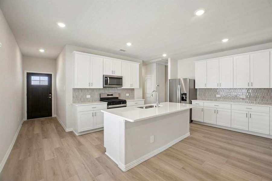 Photo is not of the actual home, but is an inspirational photo of builder’s model home and may depict options, furnishings, and/or decorator features that are not included.